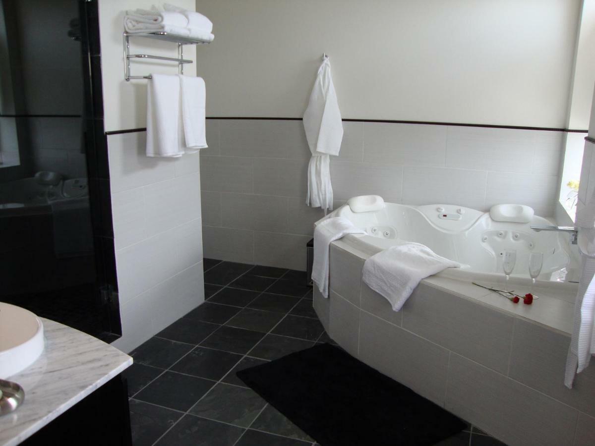 Blancnoir Bed & Breakfast บัลติมอร์ ภายนอก รูปภาพ