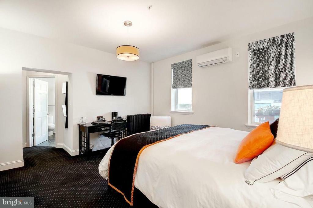 Blancnoir Bed & Breakfast บัลติมอร์ ภายนอก รูปภาพ